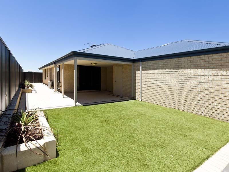 10 Pyrenees Parkway, Baldivis WA 6171