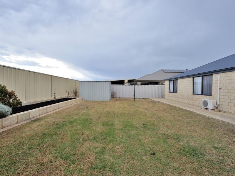 60 Three Bears Loop, Secret Harbour WA 6173