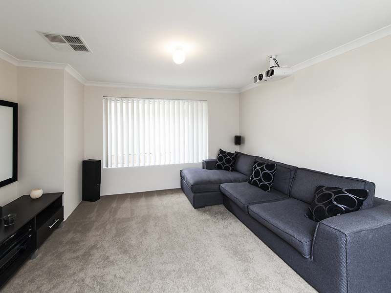 31 Wanderer Parkway, Baldivis WA 6171