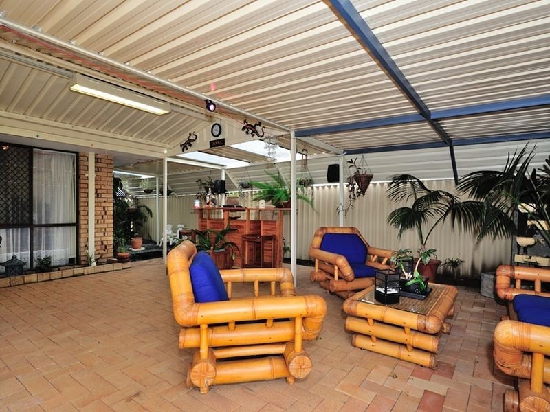 135 Willmott Drive, Cooloongup WA 6168