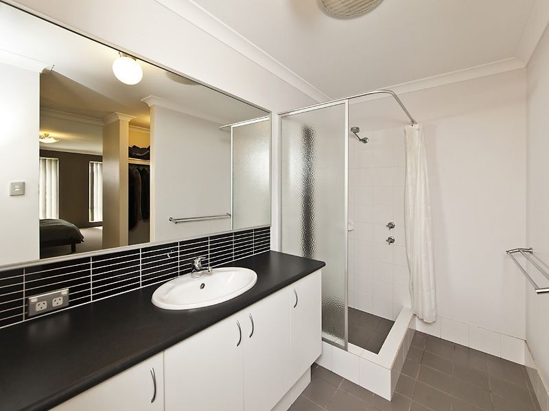 10 Mountain Cove, Baldivis WA 6171