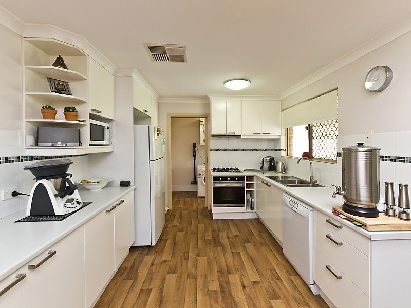 3 Dargin Way, Rockingham WA 6168