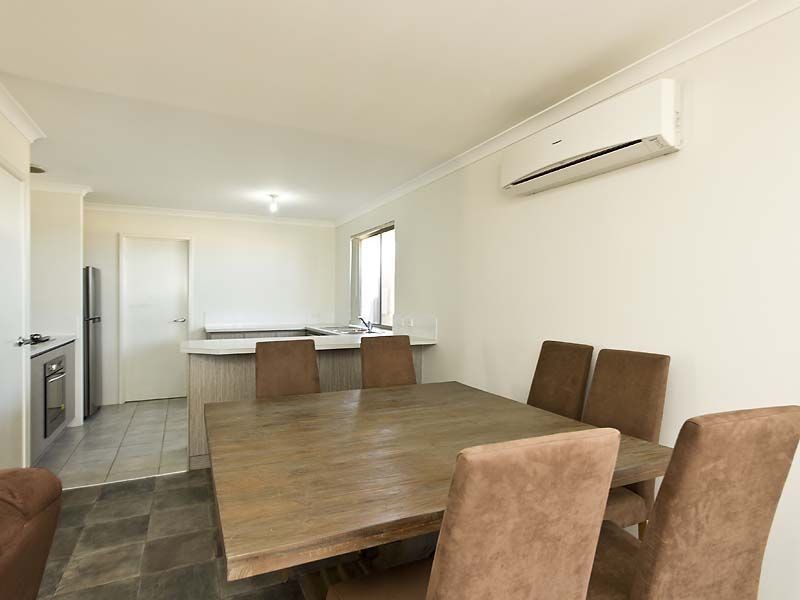 13/1 Cottonwood Drive, Baldivis WA 6171