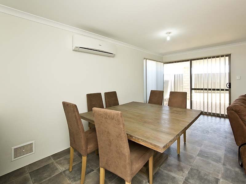 13/1 Cottonwood Drive, Baldivis WA 6171