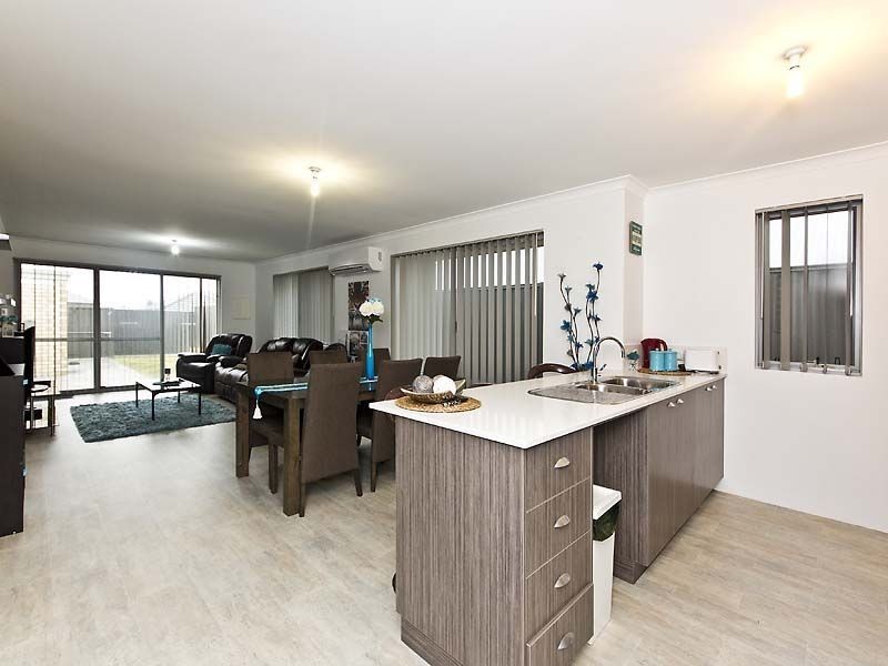 10 Corbin Lane, Baldivis WA 6171