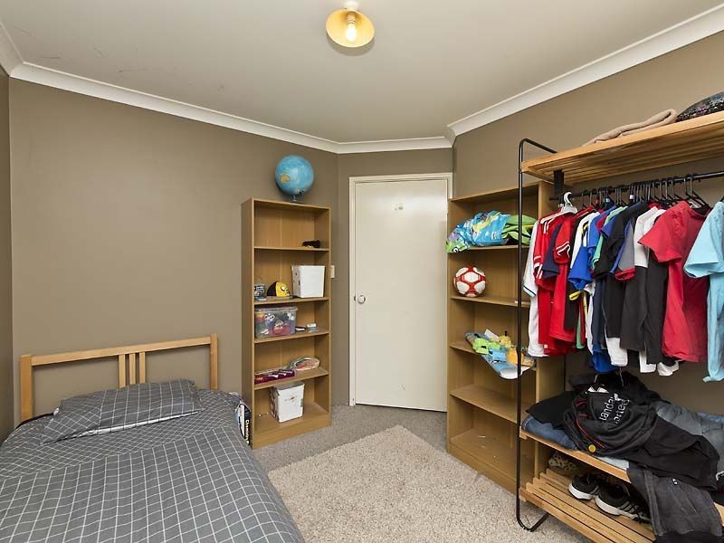 21 Brookeby Heights, Leda WA 6170