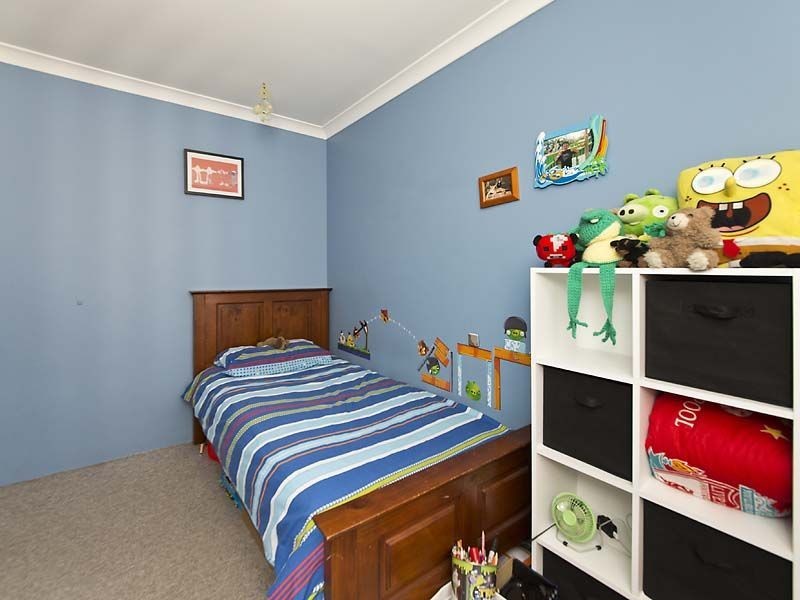 21 Brookeby Heights, Leda WA 6170