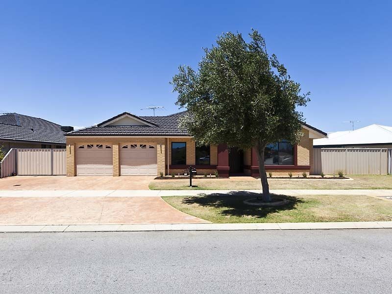 77 Hawker Street, Shoalwater WA 6169