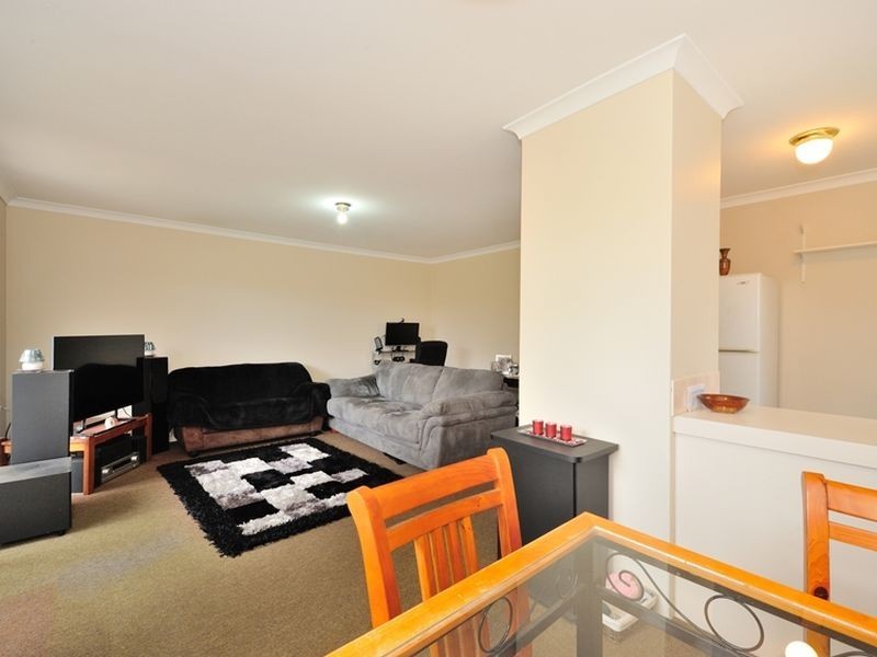 3/94 Simpson Avenue, Rockingham WA 6168
