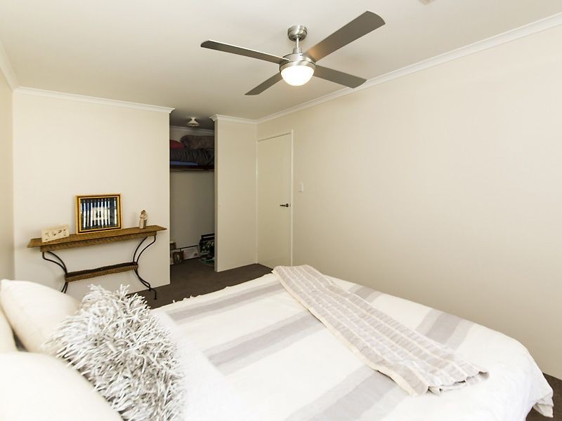 28 Athens Entrance, Port Kennedy WA 6172