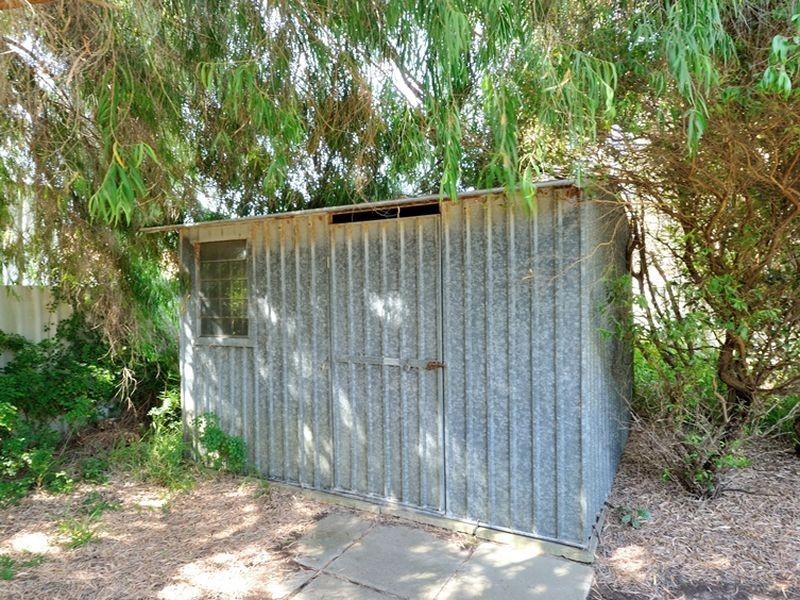41 Solquest Way, Cooloongup WA 6168