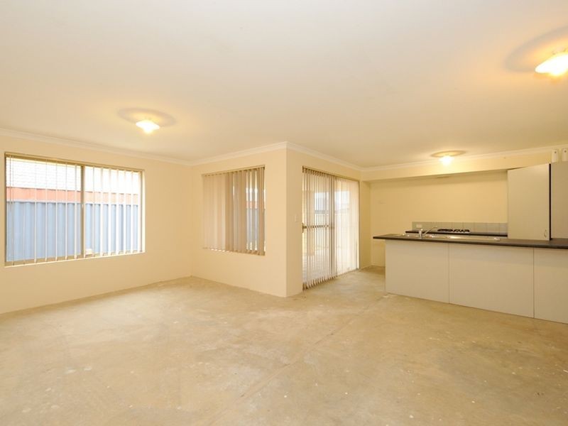 24 Chestnut Way, Baldivis WA 6171