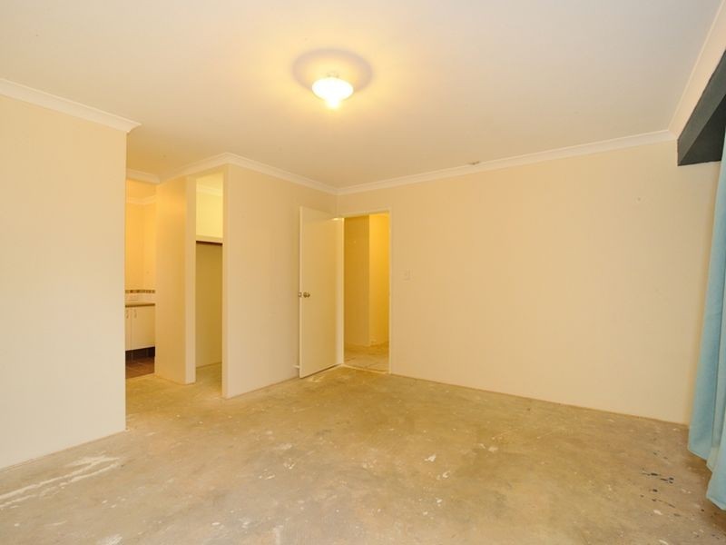 24 Chestnut Way, Baldivis WA 6171