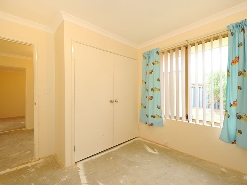 24 Chestnut Way, Baldivis WA 6171