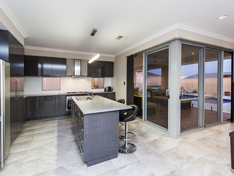 10 Rainbird Street, Baldivis WA 6171