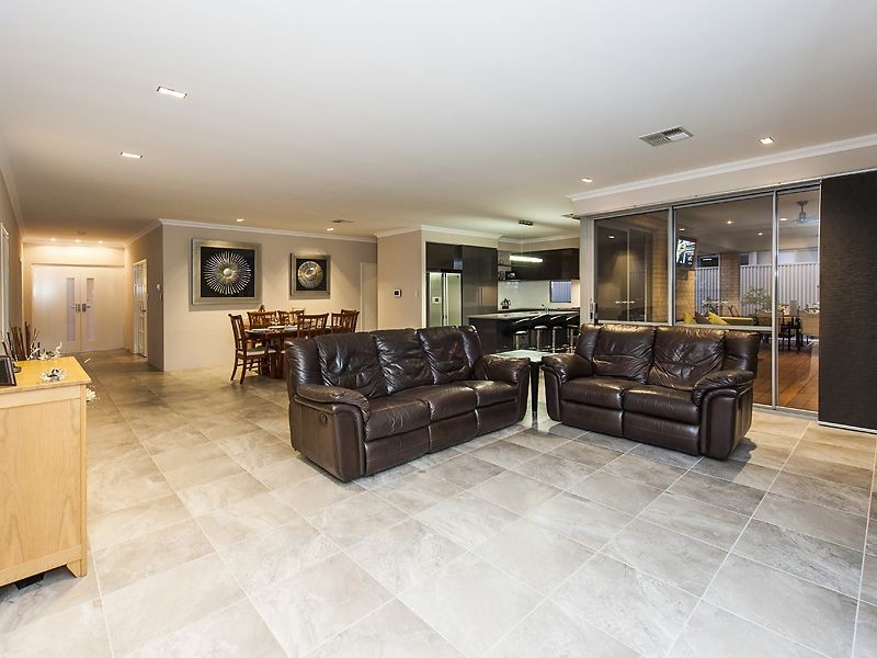 10 Rainbird Street, Baldivis WA 6171