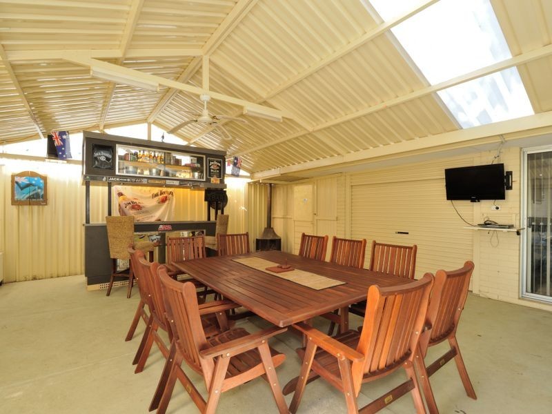 20 Kurrawa Street, Hillman WA 6168