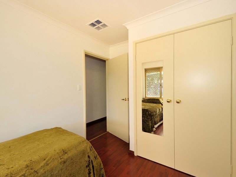 17 Elanora Drive, Cooloongup WA 6168