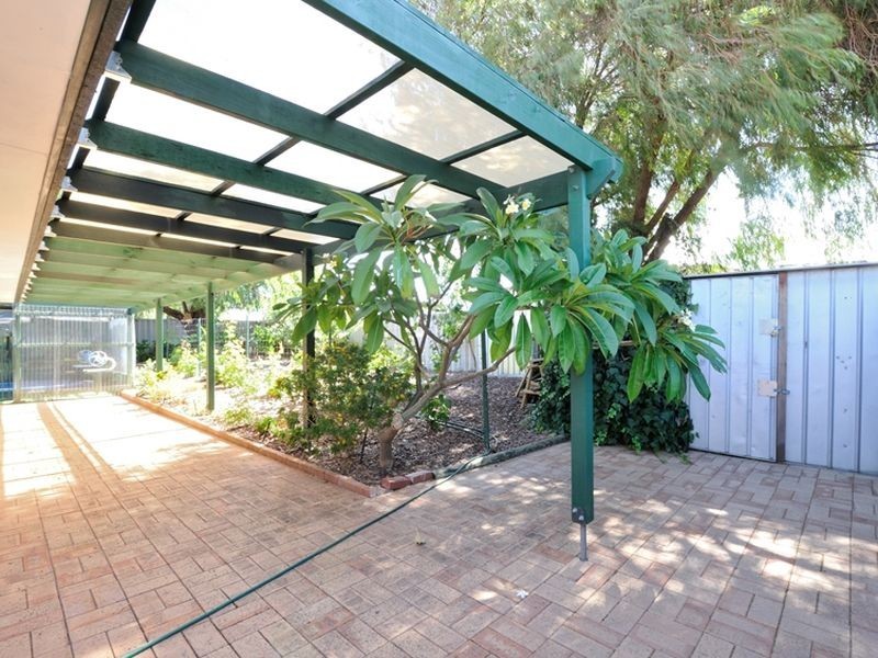 17 Elanora Drive, Cooloongup WA 6168