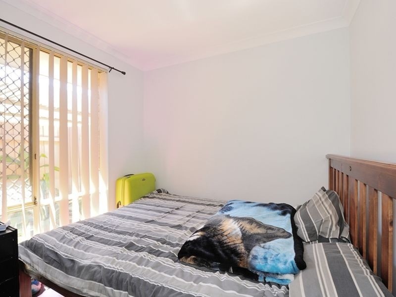 16/11 Merope Close, Rockingham WA 6168