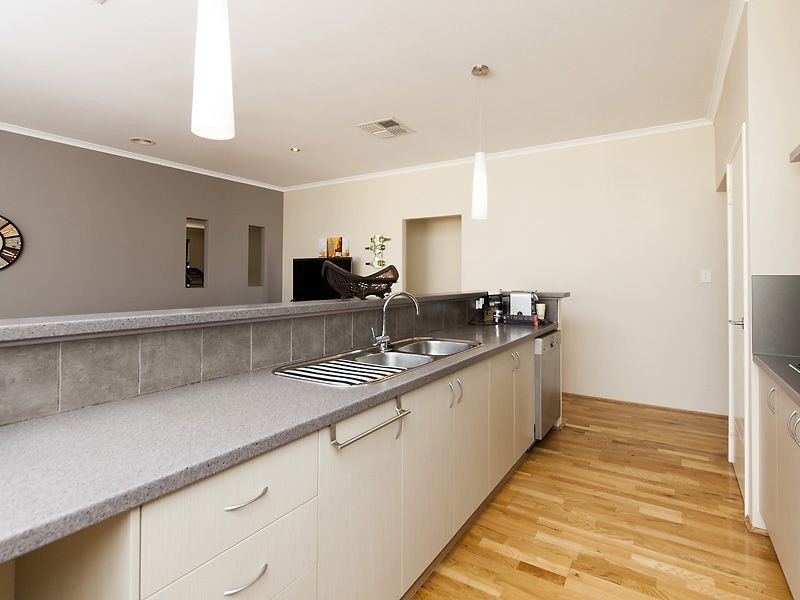 11 Goodison Close, Baldivis WA 6171