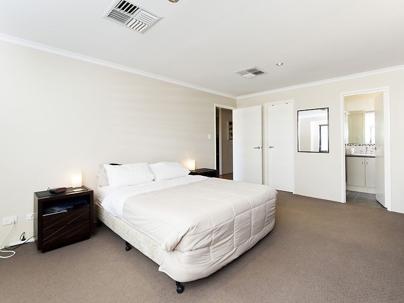 11 Goodison Close, Baldivis WA 6171