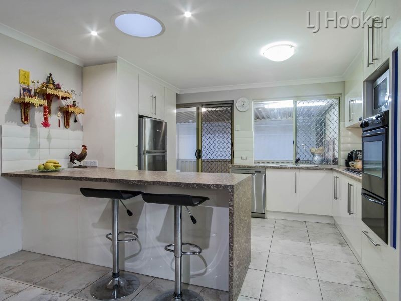 22 Cocos Court, Warnbro WA 6169