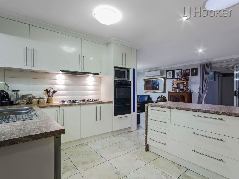 22 Cocos Court, Warnbro WA 6169