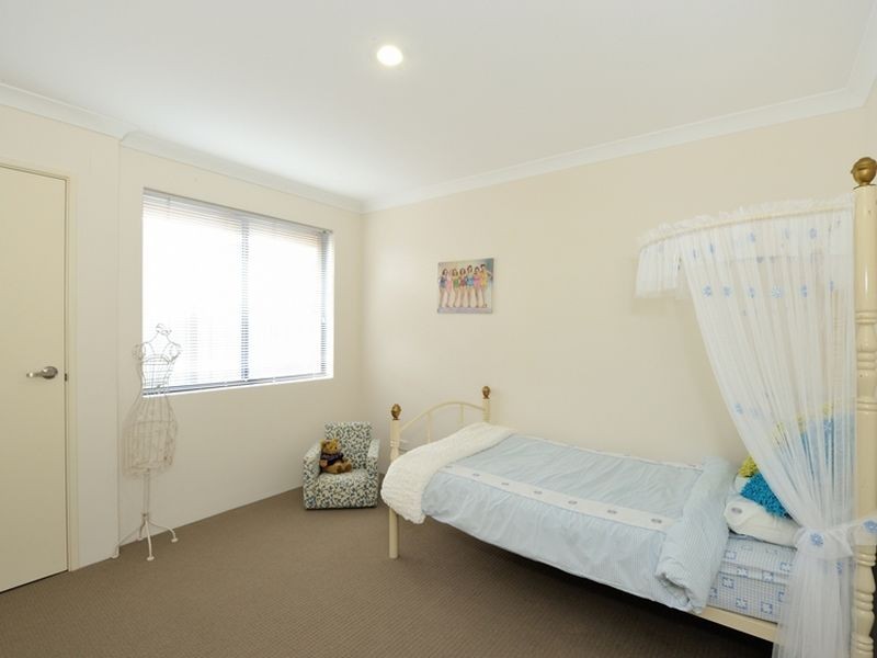 24 Yelbeni Loop, Baldivis WA 6171