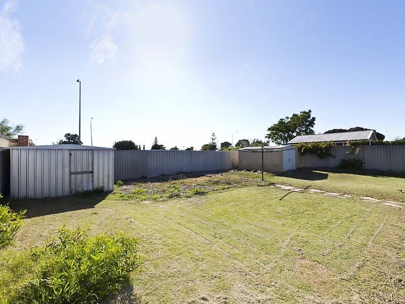 13 Milina Street, Hillman WA 6168