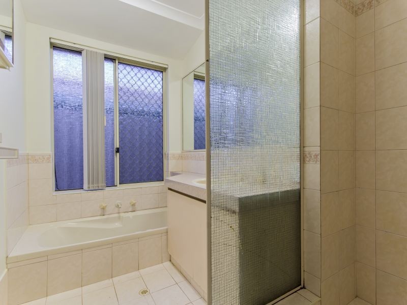 8 Cutlass Place, Safety Bay WA 6169