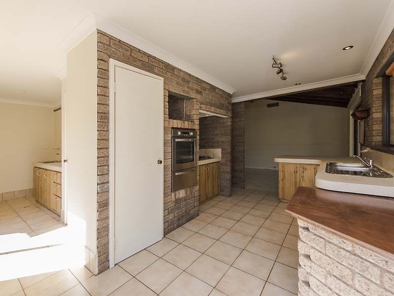 67 Warnbro Sound Avenue, Warnbro WA 6169