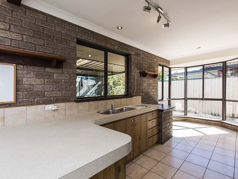 67 Warnbro Sound Avenue, Warnbro WA 6169