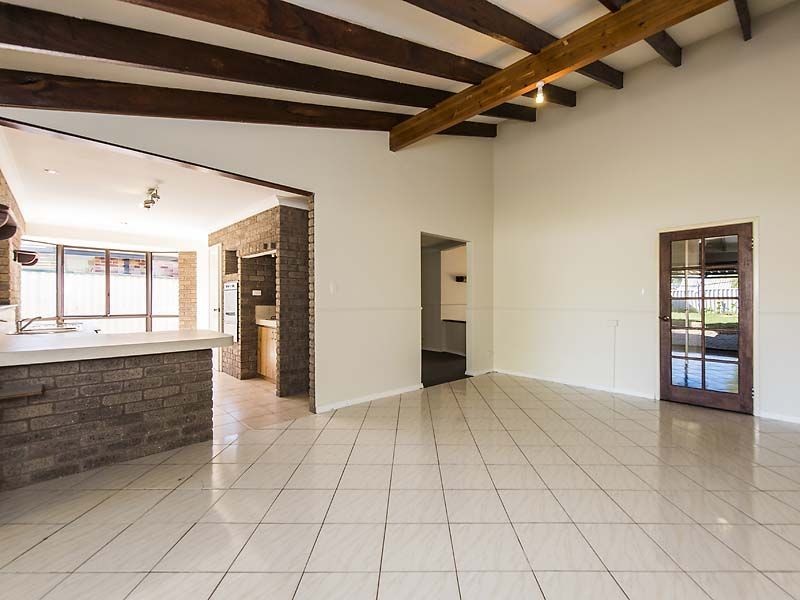 67 Warnbro Sound Avenue, Warnbro WA 6169