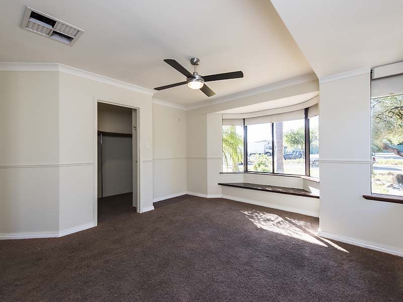 67 Warnbro Sound Avenue, Warnbro WA 6169