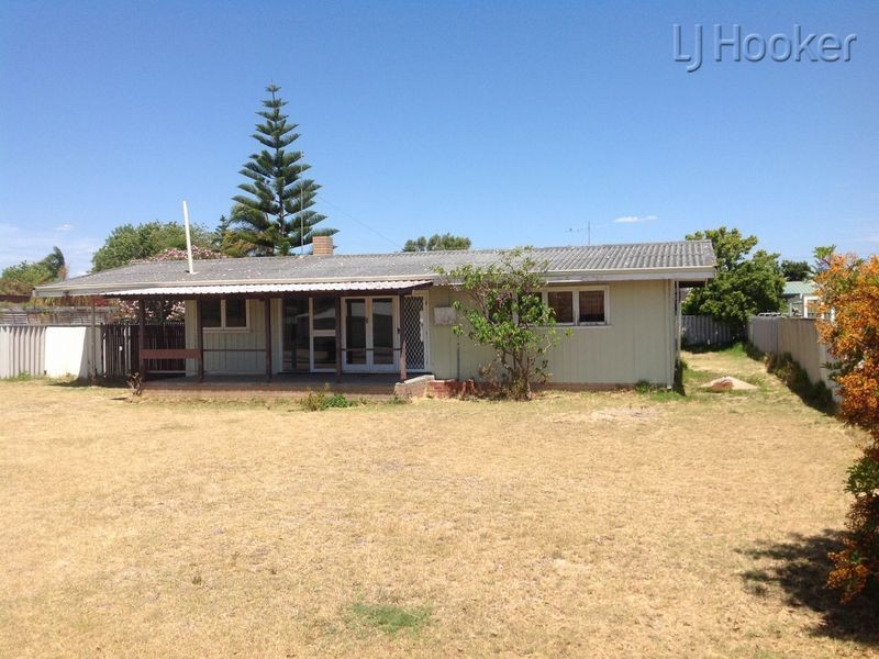 33 Thorpe Street, Rockingham WA 6168