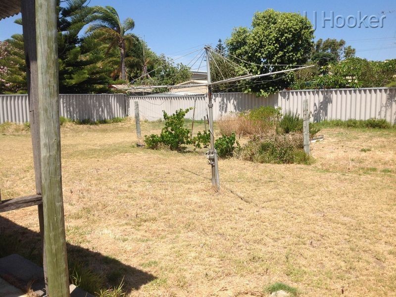 33 Thorpe Street, Rockingham WA 6168