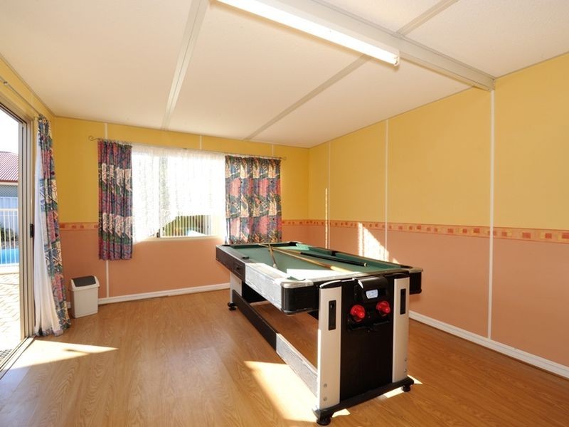 16 Balleroy Place, Port Kennedy WA 6172