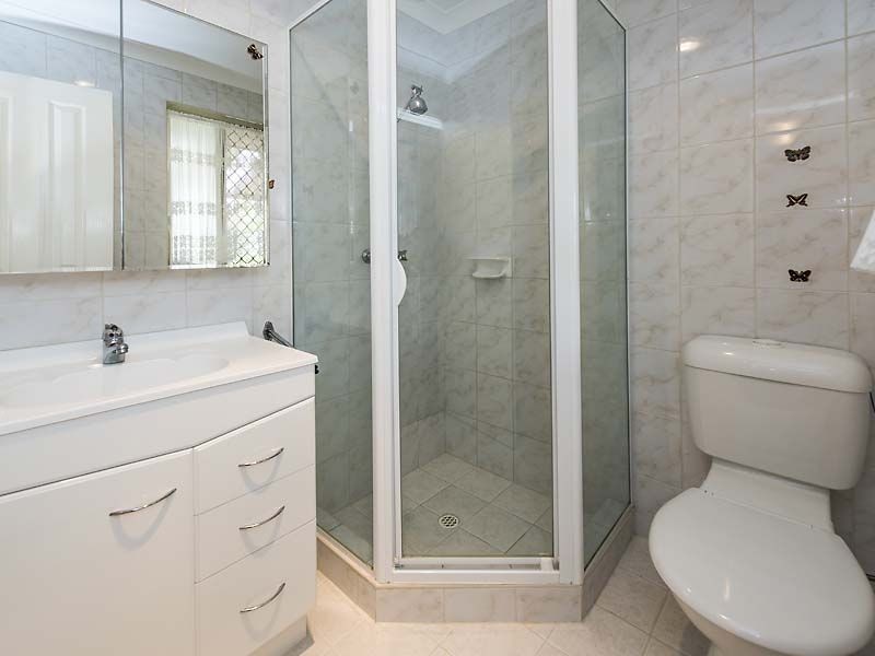 25 Cuthbertson Drive, Cooloongup WA 6168