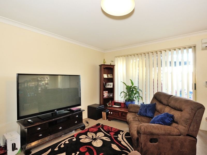 10/8 Merope Close, Rockingham WA 6168