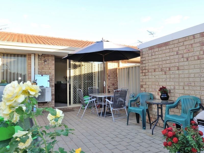 10/8 Merope Close, Rockingham WA 6168