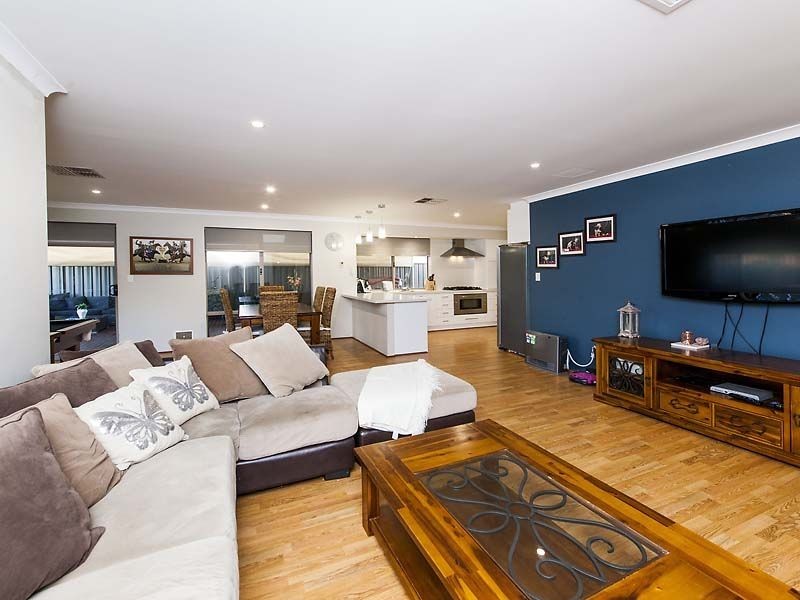 14 Kempeana Way, Baldivis WA 6171