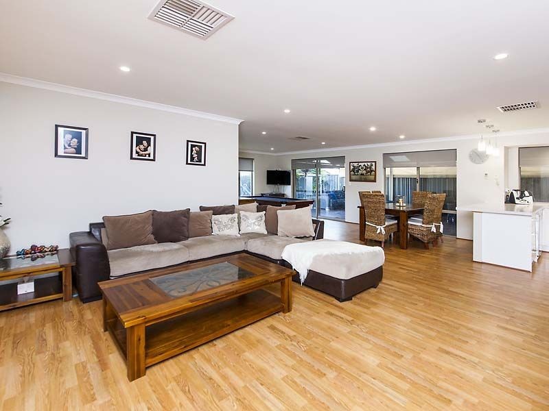 14 Kempeana Way, Baldivis WA 6171