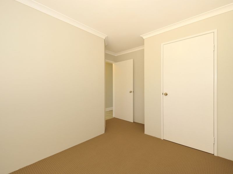 11 St Tropez Court, Port Kennedy WA 6172