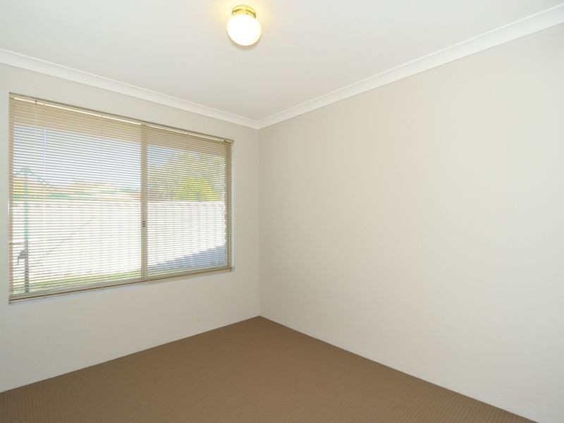 11 St Tropez Court, Port Kennedy WA 6172