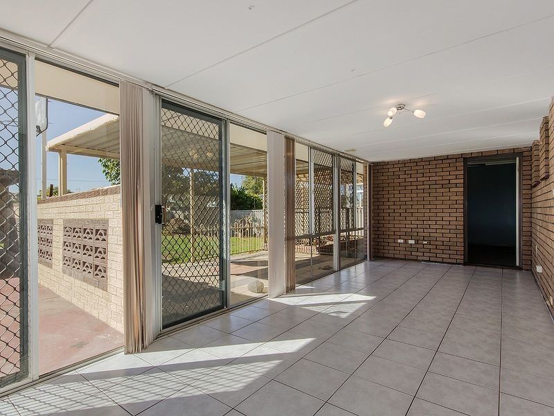 42 Charthouse Road, Safety Bay WA 6169