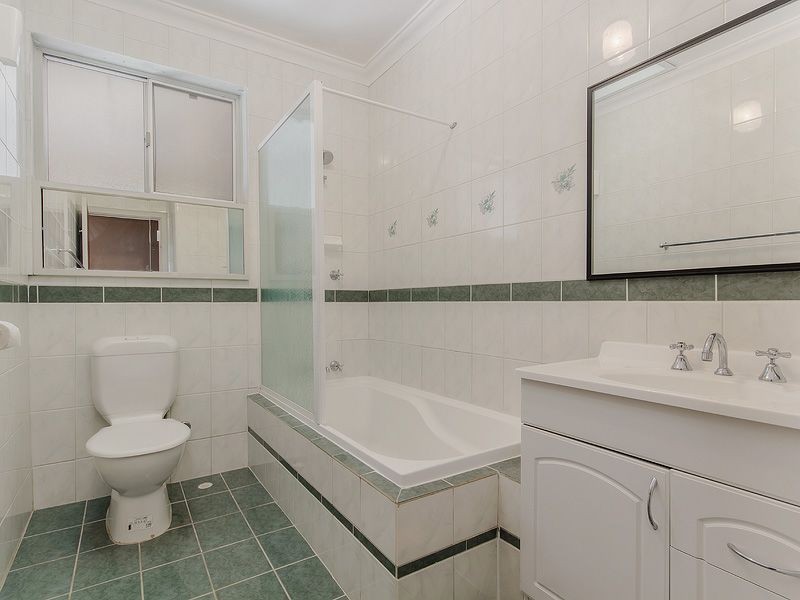 42 Charthouse Road, Safety Bay WA 6169