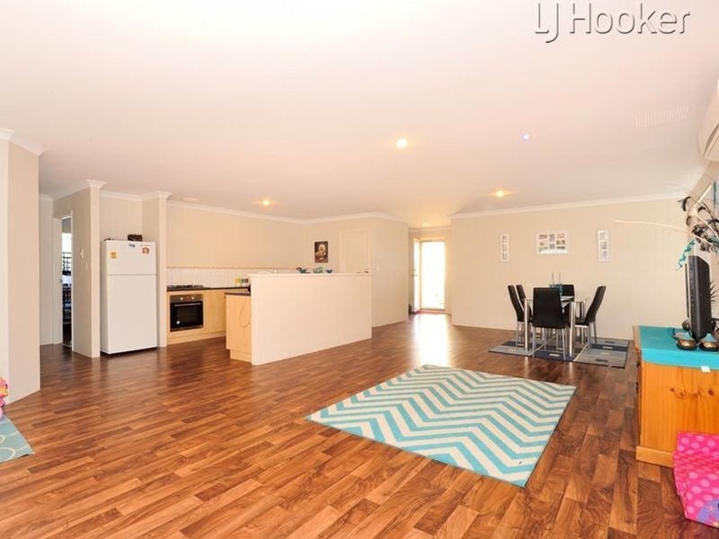 15 Springdale Boulevard, Secret Harbour WA 6173