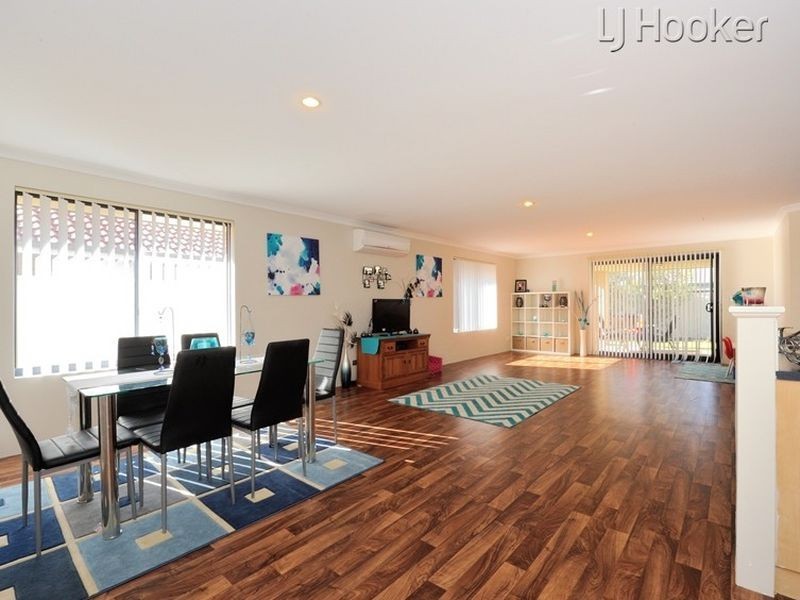 15 Springdale Boulevard, Secret Harbour WA 6173
