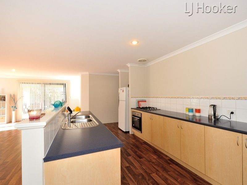 15 Springdale Boulevard, Secret Harbour WA 6173